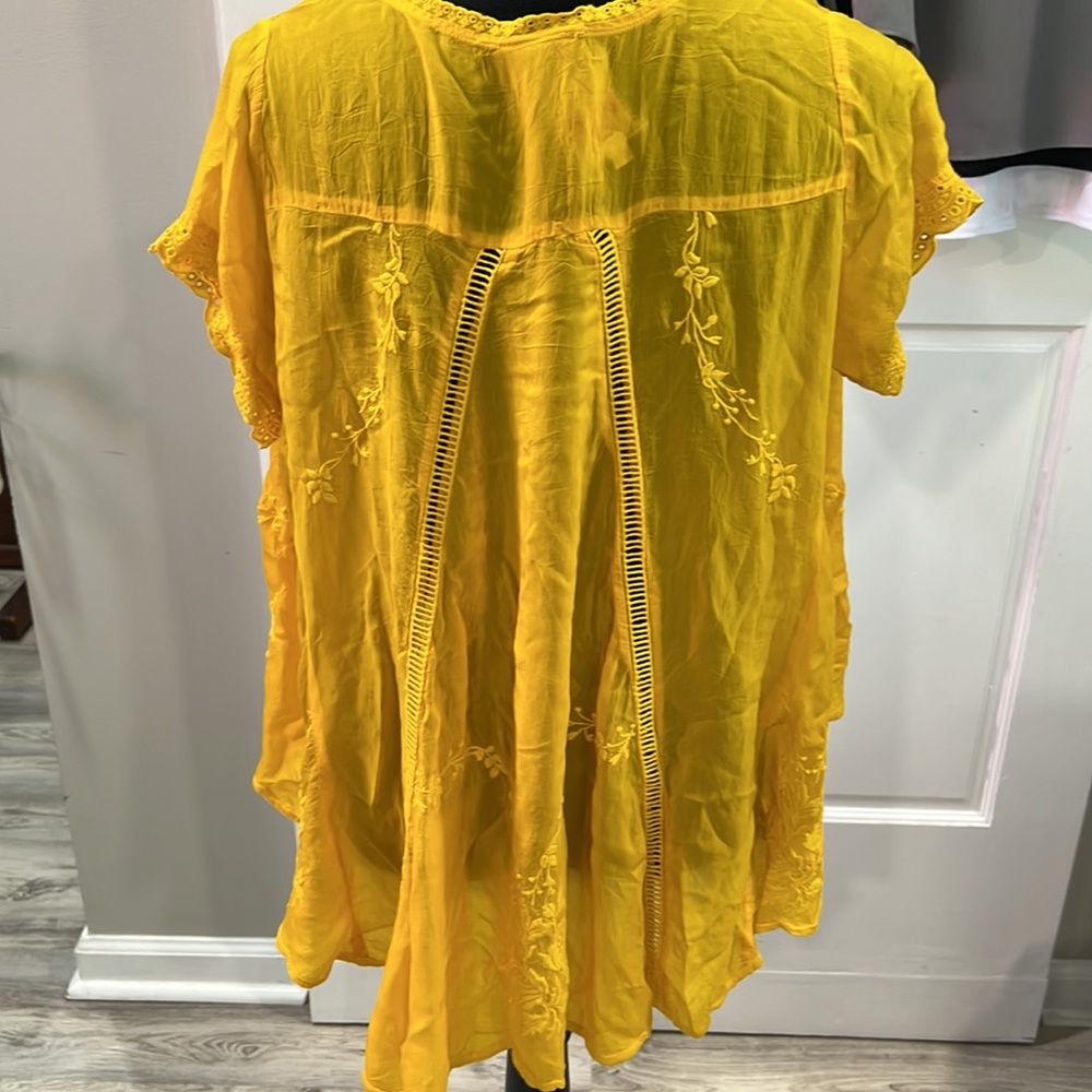 Johnny Was Yellow Embroidered Boho Top - Picture 6 of 10